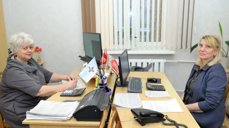 «Работа нябачная, ды надта значная»: Медстатыстыкі Бабруйскай паліклінікі – пра лічбы, здароўе і адданасць прафесіі