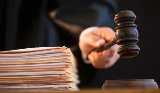 Бобруйский райисполком выплатит расходы доярке, добившейся пенсии через суд