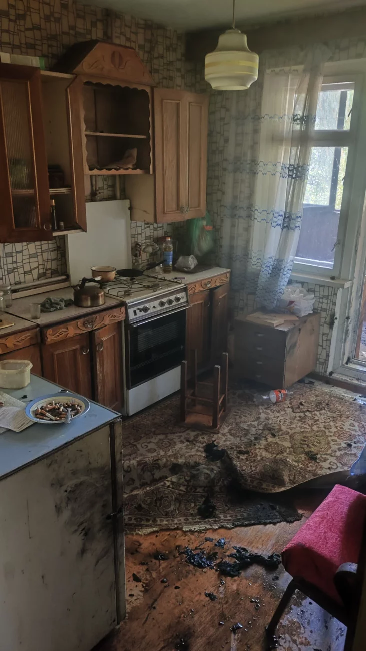 На пожаре в Бобруйске работники МЧС спасли мужчину