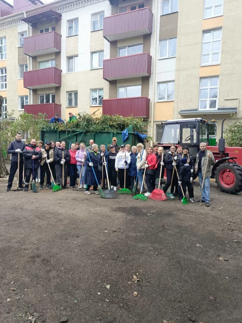 В Ленинском районе Бобруйска прошёл субботник