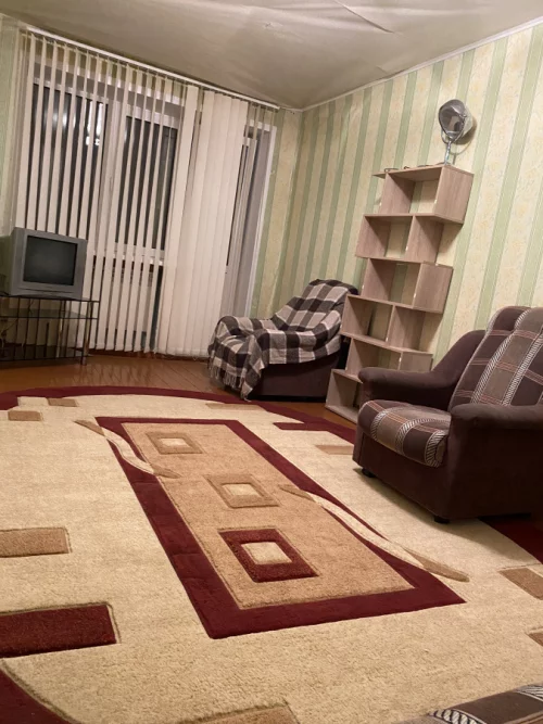 Двухкомнатную квартиру