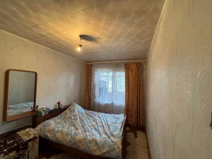 Трехкомнатная квартира по пр-ду Звёздный, д. 13