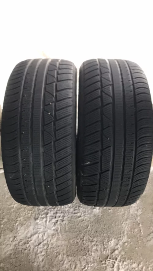 Покрышки зимние легковые 275/40/20 Continental