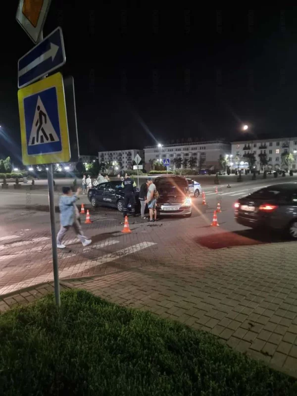 Как всегда, ещё одна авария на новоиспечённом перекрёстке