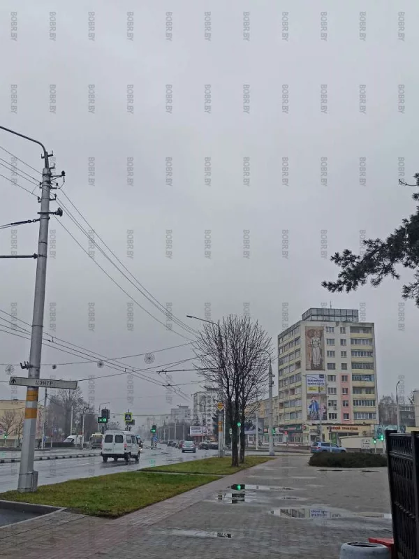 "высотки" на Минской теряются в тумане