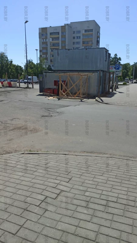 Какие-то строительные работы возле Мартина. Урицкого