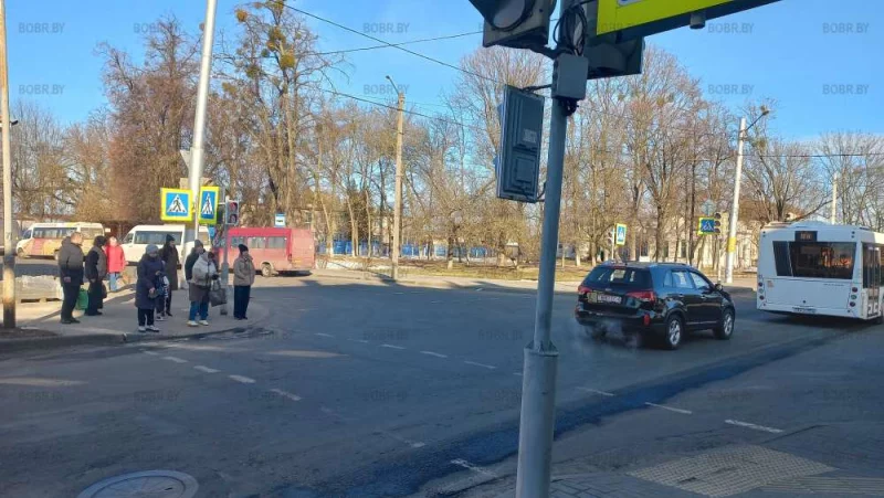 Перекрёсток, на котором пешеход обязательно постоит минутку, передохнуть от суеты и тщетности бытия