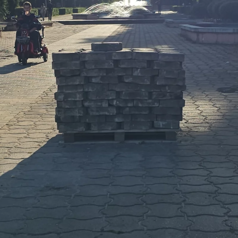 В парке планируют ремонт тротуаров?