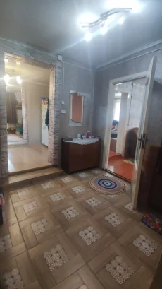 Добротный деревянный дом по адресу ул.К .Маркса