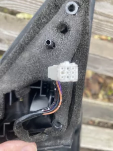 Два зеркала Мазда 6GH 2010гв хорошем состоянии 150р