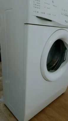 Стиральная машина, рабочая (80 руб) торг