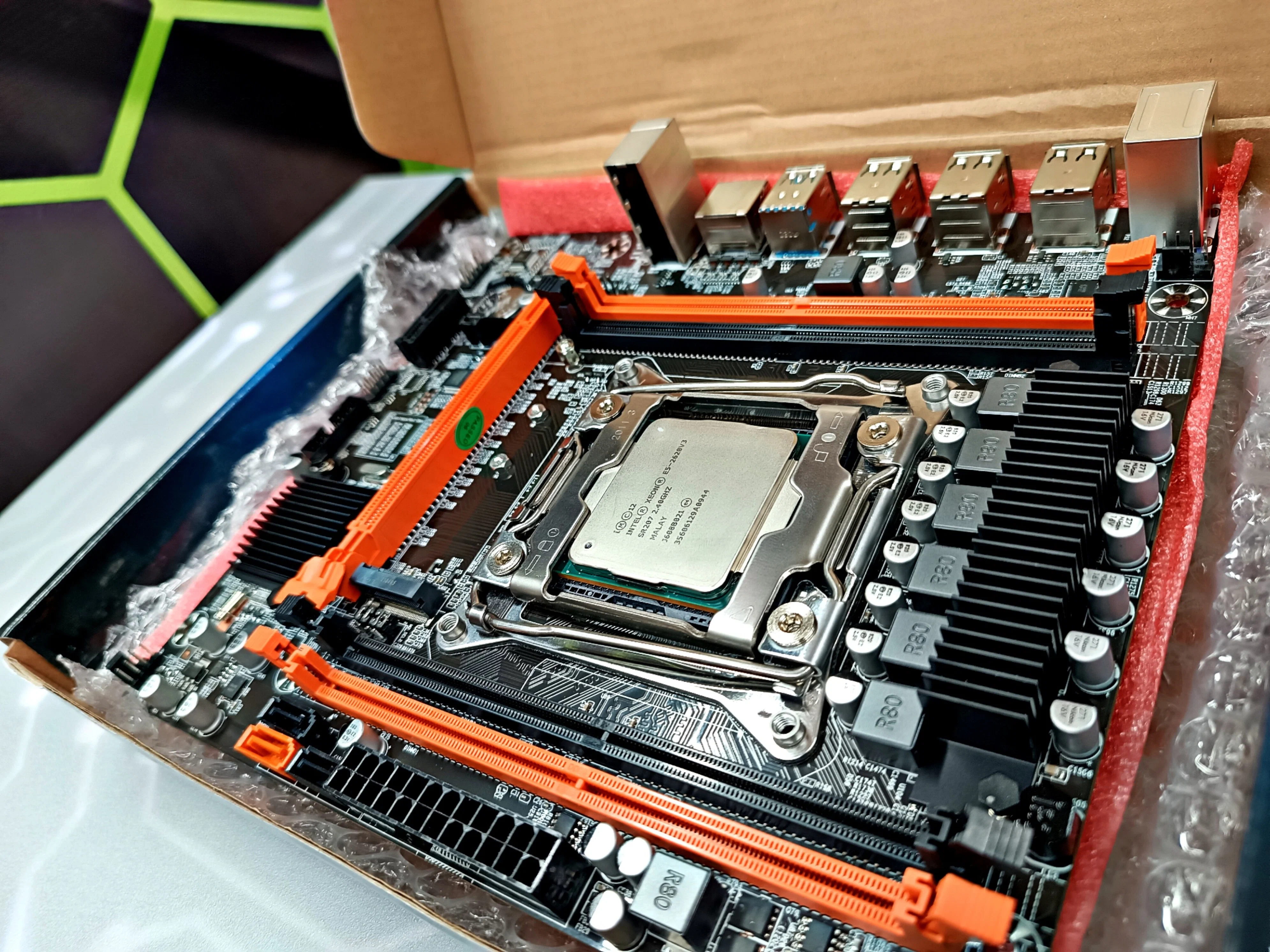 Комплект 12ядер 24потоков + мать X99 + 16/32Gb DDR4 - 200p
