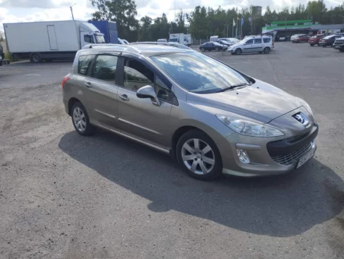 Автомобиль