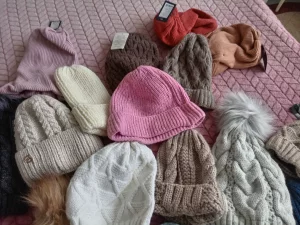 Новые шапки 10 р