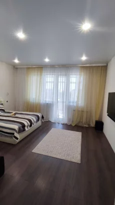 Трехкомнатная квартира на ул. Московская, д. 108