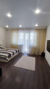 Трехкомнатная квартира на ул. Московская, д. 108