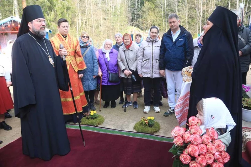 Епископ Бобруйский возглавил престольное торжество в мужском монастыре Прощанская пустынь