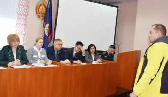Отсутствие инициативы и социальная безответственность: в Бобруйском районе комиссия разбиралась с причинами безработицы