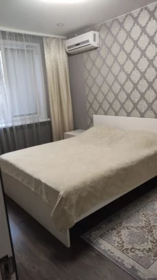 Квартиру в центре города, частично с мебелью