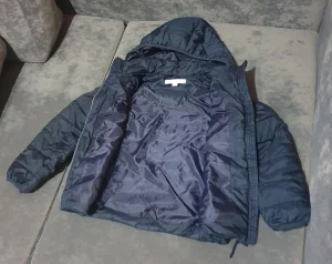 Куртка для девочки фирмы ''MODIS'' на рост 122-128 см
