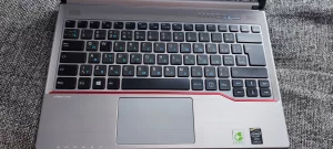 Ноутбук Fujitsu