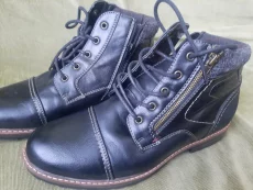 продам ботинки 44 размер