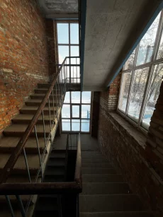 Здание РТИ административное 5-ти этажное