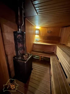 Добротный и просторный коттедж