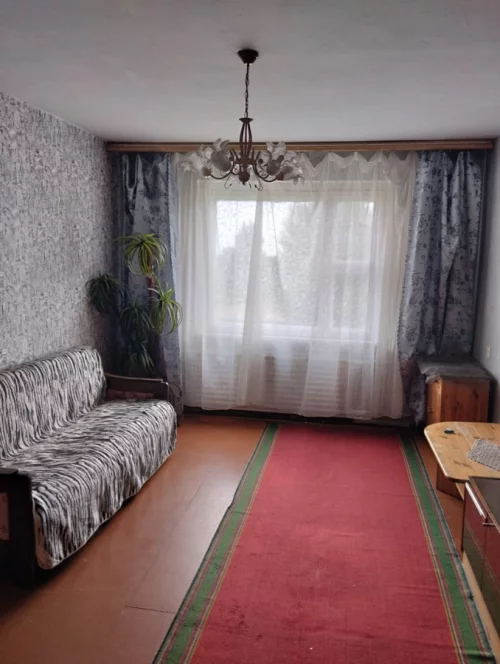 1-комнатную квартиру на длительный срок