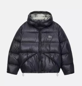 Продам куртку зимнию, унисекс