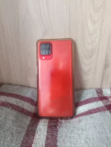 Телефон Самсунг а12