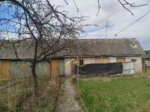 Продается 2 участка с коттеджем, гаражем и баней
