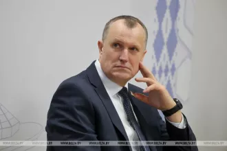 Дарья Степанова из Бобруйска рассказала о популяризации сельской жизни на встрече с Анатолием Исаченко