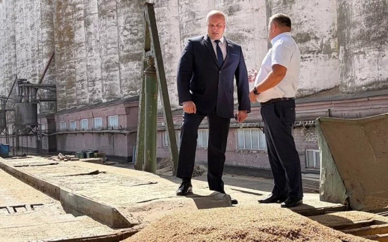 Бобруйский комбинат хлебопродуктов на контроле руководства города. На предприятии побывал Максим Гурин