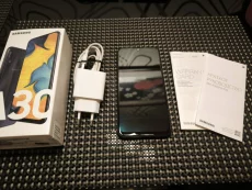Samsung Galaxy A30
