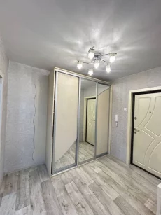 1-комнатная квартира улучшенной планировки с ремонтом