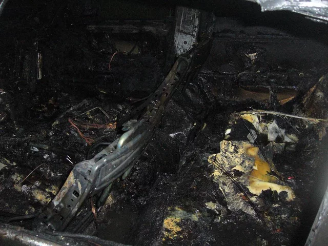 Горел автомобиль на улице Чапаева