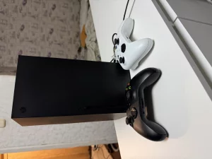 XBOX Series X + 2 джойстика