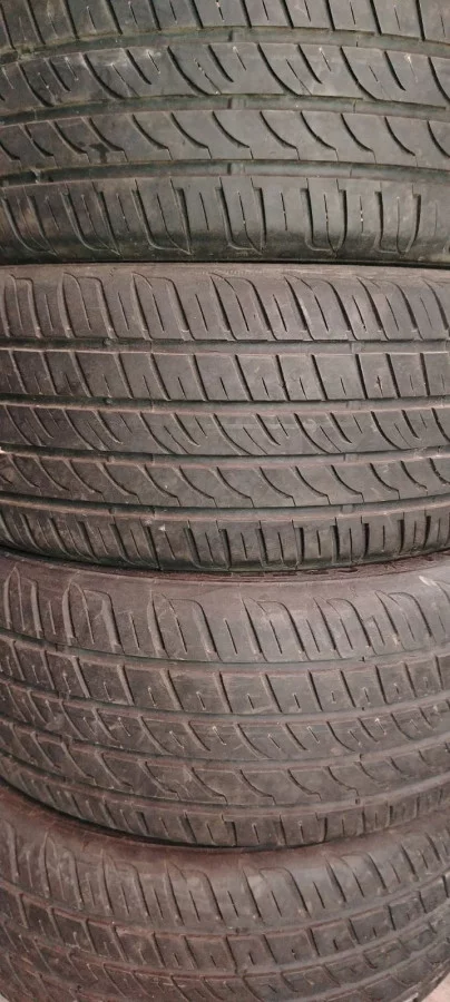 Шины 215/55 R17