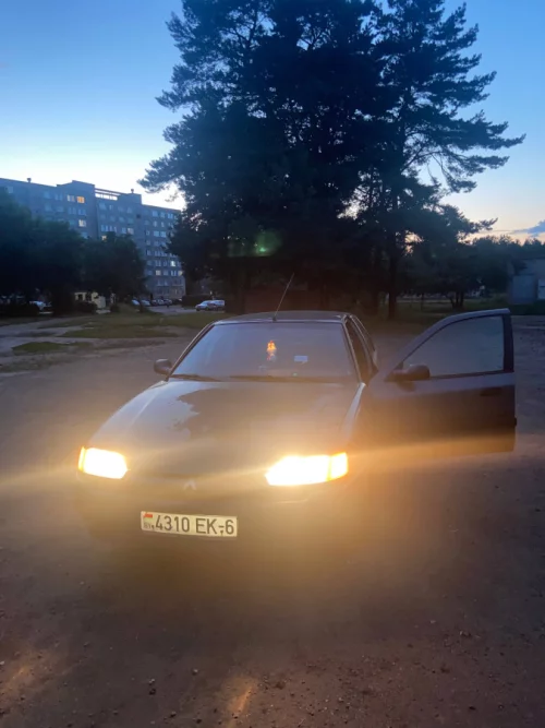 Авто Renault шафран 1