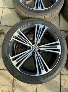 Комплект шины и диски R20 235/45 Tiguan / Kodiaq