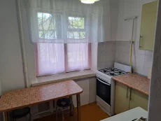 2-х комнатная квартира. Район роддома. 350 руб