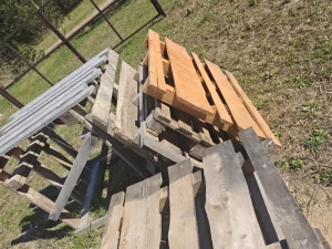 Деревянные поддоны для стройматериалов