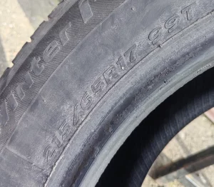 Резина зима 215 /65 r17