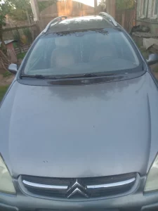Легковой автомобиль