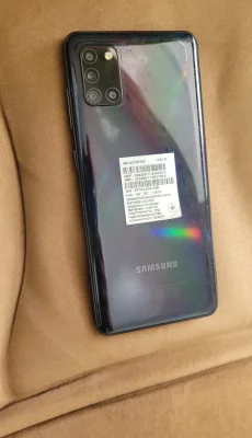 Телефон Samsung Galaxy A31 128gb (не исправен экран)