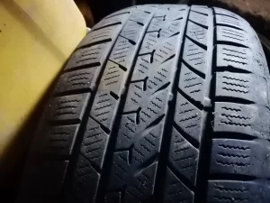 Одиночка, всесезонка 225/55/18, 50руб