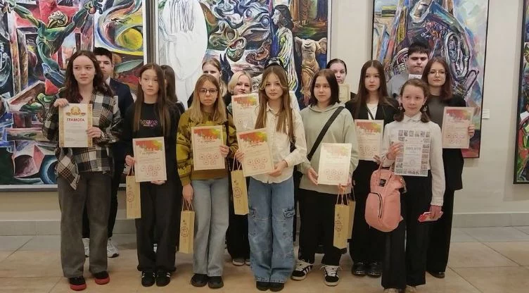 В Бобруйском музее состоялось награждение участников международного конкурса от организаторов из Китая