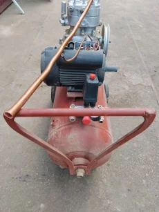 Компресор отЗИЛ 130