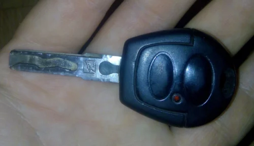 Утеряны ключ от автомобиля Ford